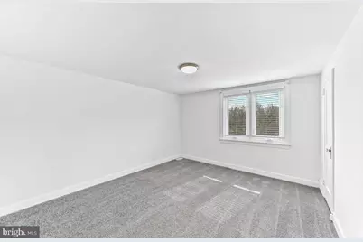 2369 Bond Avenue, Drexel Hill, PA 19026 - Photo 12