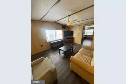 4300 W 9th Street #101, Marcus Hook, PA 19061 - Photo 4