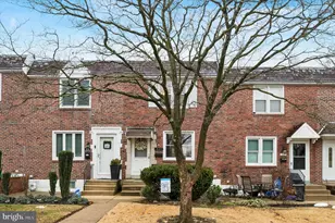 221 Park Dr, Glenolden, PA 19036 - Photo 1