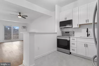 4930 W Chester Pike #303, Newtown Square, PA 19073 - Photo 4