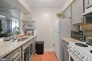 8115 West Chester Pike, Upper Darby, PA 19082 - Photo 10