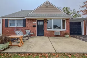 520 Lindsay St, Ridley Park, PA 19078 - Photo 2