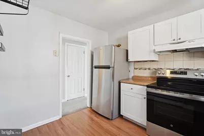 811 Burmont Road #B, Drexel Hill, PA 19026 - Photo 10