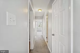 811 Burmont Rd, Drexel Hill, PA 19026 - Photo 12