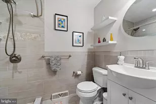 19 Juniper Rd, Havertown, PA 19083 - Photo 18