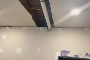 320 Mulberry St, Darby, PA 19023 - Photo 4