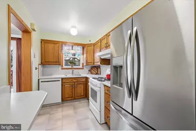 3820 Brunswick Avenue, Drexel Hill, PA 19026 - Photo 8