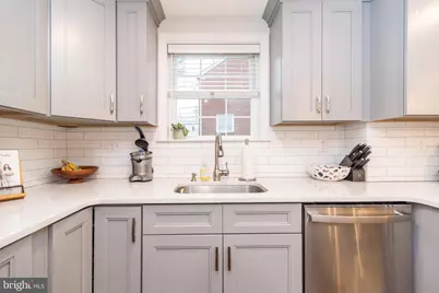 8 Myrtle Avenue, Havertown, PA 19083 - Photo 12