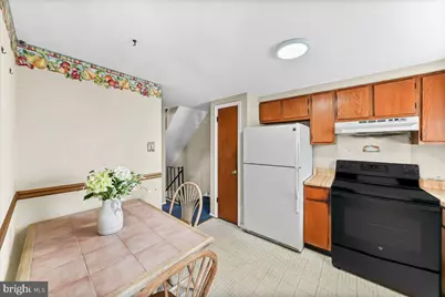 15 Colonial Circle, Aston, PA 19014 - Photo 8