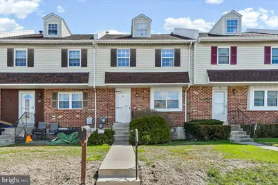 15 Colonial Circle, Aston, PA 19014 - Photo 2