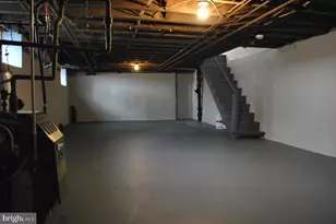 125 E Avon Rd, Brookhaven, PA 19015 - Photo 36