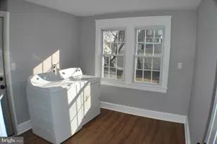 125 E Avon Rd, Brookhaven, PA 19015 - Photo 16