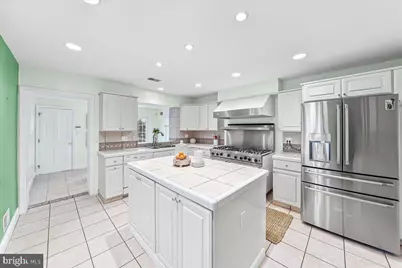 658 E Leamy Avenue, Springfield, PA 19064 - Photo 12