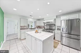 658 E Leamy Ave, Springfield, PA 19064 - Photo 12