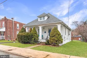 1010 Mulberry St, Brookhaven, PA 19015 - Photo 2