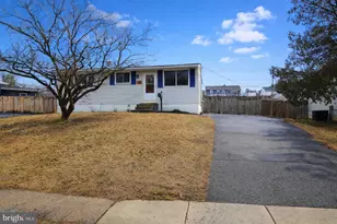 103 Tuscany Rd, Aston, PA 19014 - Photo 1