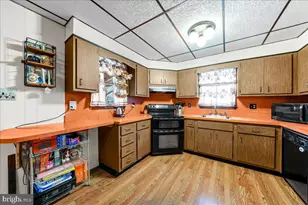 436 Wolverson Ave, Upper Chichester, PA 19014 - Photo 22