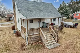 436 Wolverson Ave, Upper Chichester, PA 19014 - Photo 6