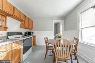 150 Kedron Ave, Folsom, PA 19033 - Photo 8