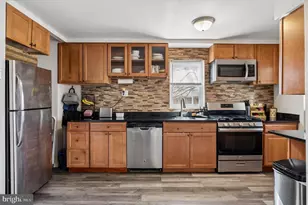 706 Felton Ave, Sharon Hill, PA 19079 - Photo 6