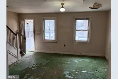 1107 Meadow Lane, Chester, PA 19013 - Photo 4