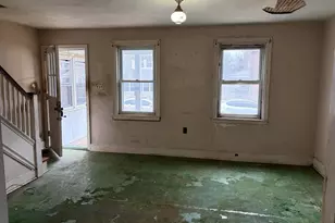 1107 Meadow Ln, Chester, PA 19013 - Photo 4