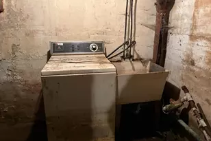 1107 Meadow Ln, Chester, PA 19013 - Photo 20