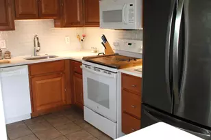 325 Westpark Ln, Clifton Heights, PA 19018 - Photo 12