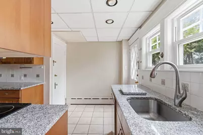 530 E Manoa Road, Havertown, PA 19083 - Photo 8