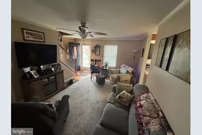 914 Anderson Avenue, Marcus Hook, PA 19061 - Photo 2