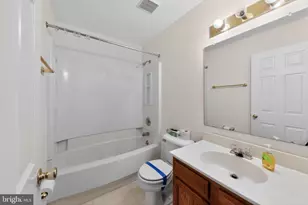 189 Moria Pl, Aston, PA 19014 - Photo 24