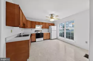 189 Moria Pl, Aston, PA 19014 - Photo 16