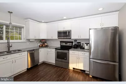 1207 Malatesta Avenue, Upper Chichester, PA 19061 - Photo 8