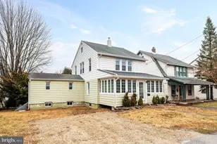 209 Willow Rd, Wallingford, PA 19086 - Photo 2