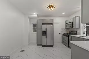 236 Mill St, Darby, PA 19023 - Photo 10