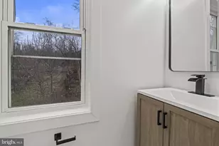 236 Mill St, Darby, PA 19023 - Photo 20