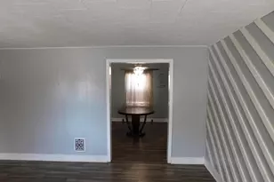 1202 Morton Ave, Chester, PA 19013 - Photo 8