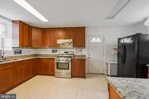 537 Elm Ave, Upper Darby, PA 19082 - Photo 14