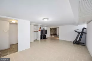 537 Elm Ave, Upper Darby, PA 19082 - Photo 26