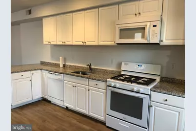 4 E Eagle Road, Havertown, PA 19083 - Photo 2