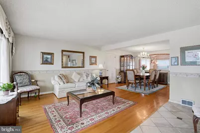 101 Shubrook Lane, Aston, PA 19014 - Photo 6