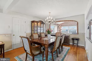 101 Shubrook Ln, Aston, PA 19014 - Photo 8