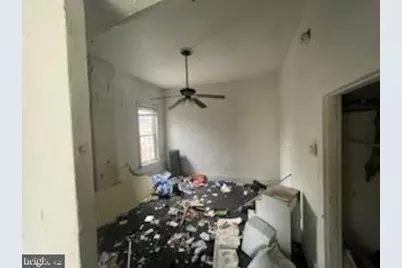 1108 W 3rd Street, Chester, PA 19013 - Photo 32