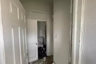 1108 W 3rd St, Chester, PA 19013 - Photo 12