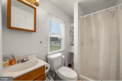 121 N Governor Printz Boulevard, Essington, PA 19029 - Photo 14