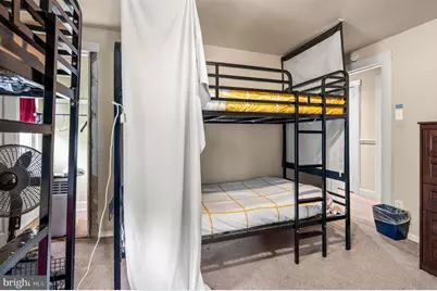 655 Saude Avenue, Essington, PA 19029 - Photo 12