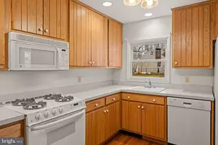 1022 Crozer Ln, Springfield, PA 19064 - Photo 12