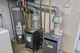 2420 Cedar Ln, Drexel Hill, PA 19026 - Photo 18