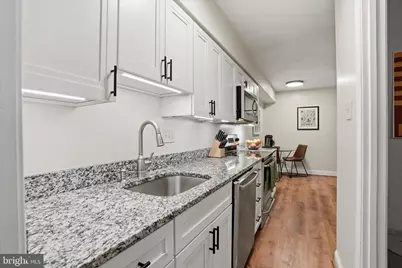 415 Eagle Road #8, Wayne, PA 19087 - Photo 10