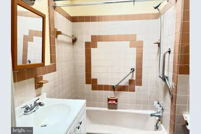 217 N 7th Street, Darby, PA 19023 - Photo 4